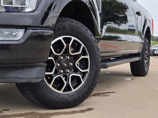 AGATE BLACK 2021 Ford F-150 Lariat