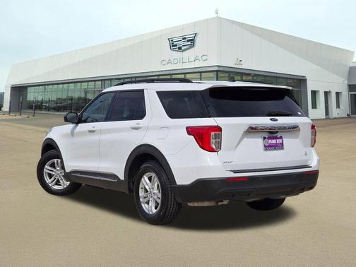OXFORD WHITE 2021 Ford Explorer XLT
