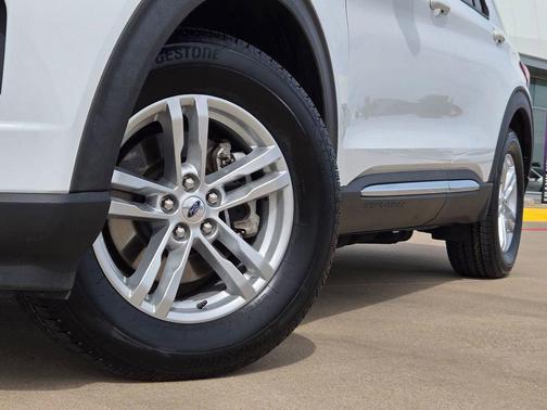 OXFORD WHITE 2021 Ford Explorer XLT