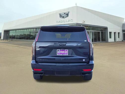 2023 Cadillac Escalade Sport Platinum