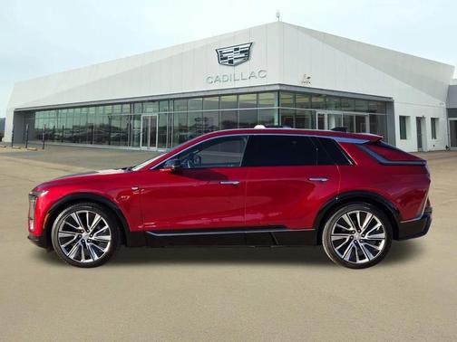 2025 Cadillac LYRIQ Luxury