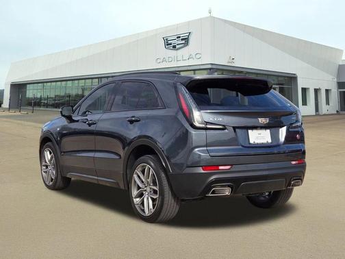 Shadow Metallic 2021 Cadillac XT4 Sport