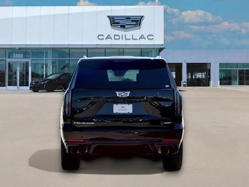 2025 Cadillac Escalade V-Series