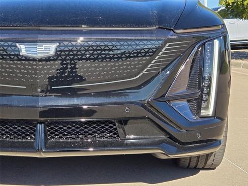 Stellar Black Metallic 2026 Cadillac LYRIQ V