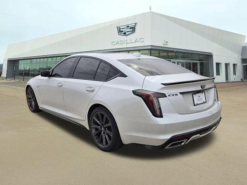 2023 Cadillac CT5 Sport