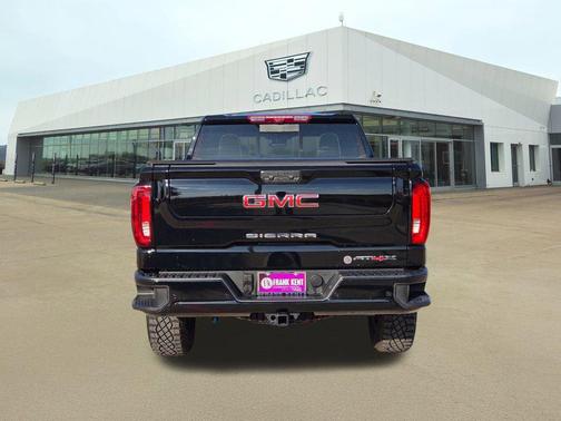 2025 GMC Sierra 1500 AT4X