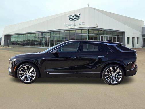 2025 Cadillac LYRIQ Luxury