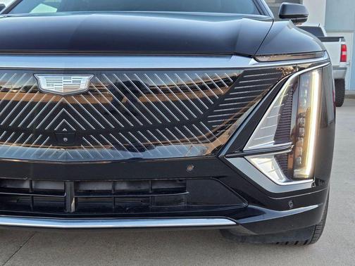 2024 Cadillac LYRIQ Luxury