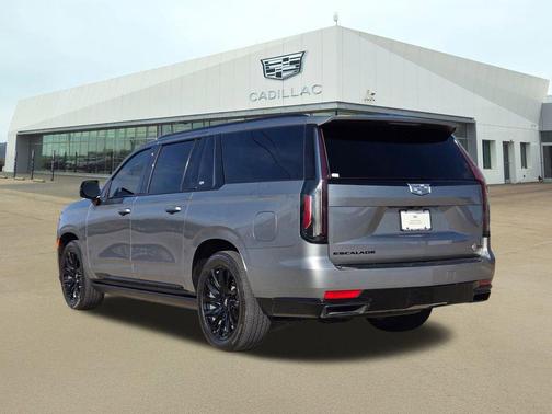 2023 Cadillac Escalade ESV Sport
