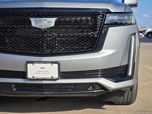 2023 Cadillac Escalade ESV Sport