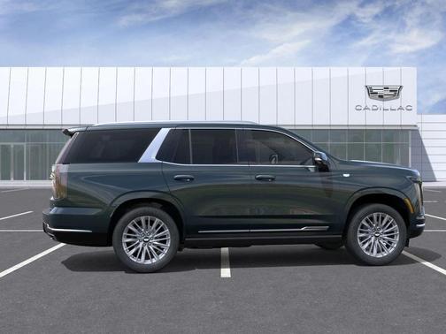 2026 Cadillac Escalade Luxury