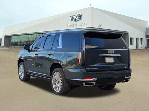 2026 Cadillac Escalade Luxury