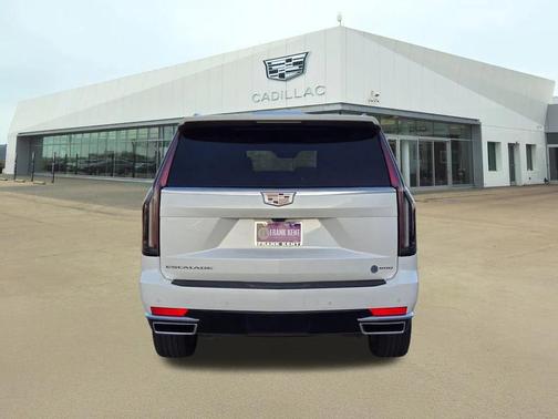 2022 Cadillac Escalade ESV Premium Luxury