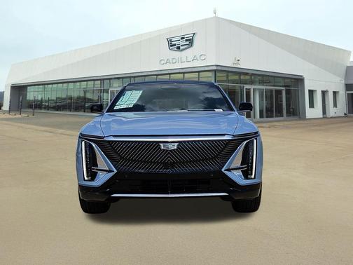 Blue Graphite Tricoat 2027 Cadillac LYRIQ Signature Luxury