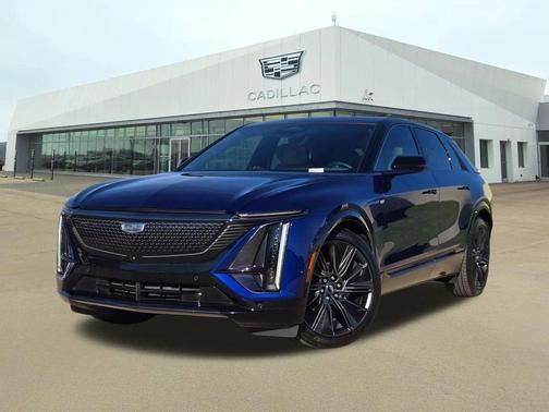 2024 Cadillac LYRIQ Sport