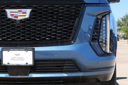 2025 Cadillac Escalade Sport