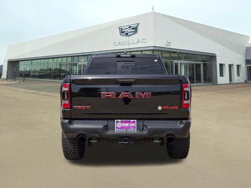 Diamond Black Crystal Pearlcoat 2022 RAM 1500 TRX