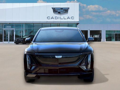 2025 Cadillac LYRIQ Sport