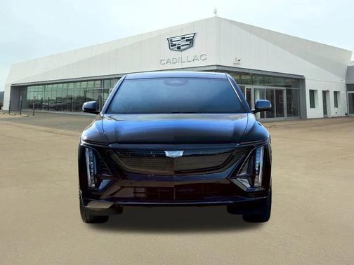 2025 Cadillac LYRIQ Sport