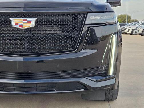 2024 Cadillac Escalade Sport