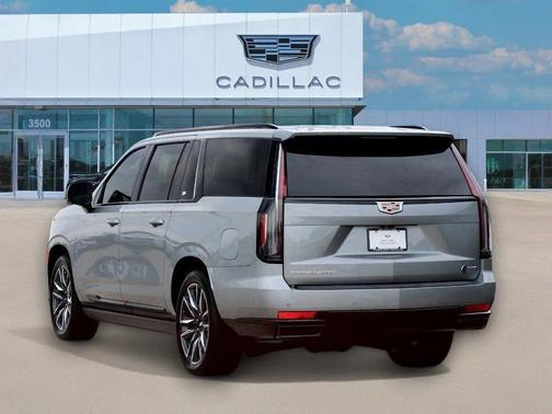 2023 Cadillac Escalade ESV Sport Platinum