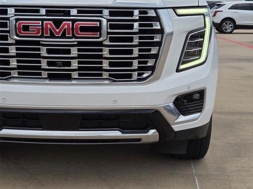 Summit White 2025 GMC Yukon Denali