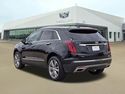 Stellar Black Metallic 2026 Cadillac XT5 Premium Luxury