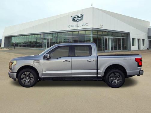 2023 Ford F-150 Lightning Pro