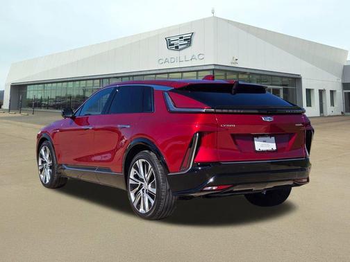 2025 Cadillac LYRIQ Luxury