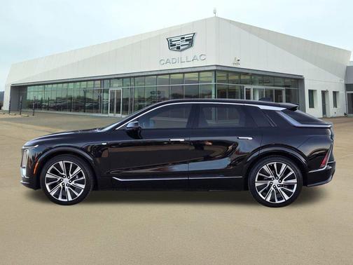 2024 Cadillac LYRIQ Luxury