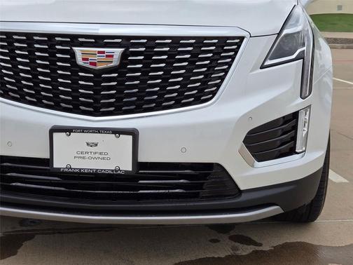 Crystal White Tricoat 2024 Cadillac XT5 Premium Luxury