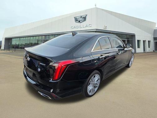 2024 Cadillac CT4 Premium Luxury