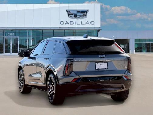 2025 Cadillac OPTIQ Sport 2 AWD