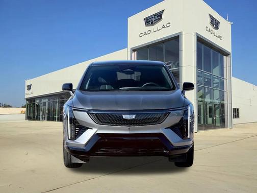 2025 Cadillac OPTIQ Sport 2 AWD