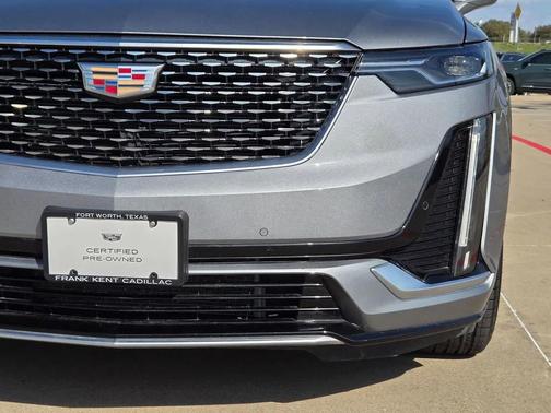 2025 Cadillac XT6 Premium Luxury FWD