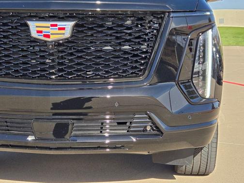 2026 Cadillac Escalade ESV Sport Platinum