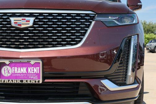 2023 Cadillac XT6 Luxury FWD