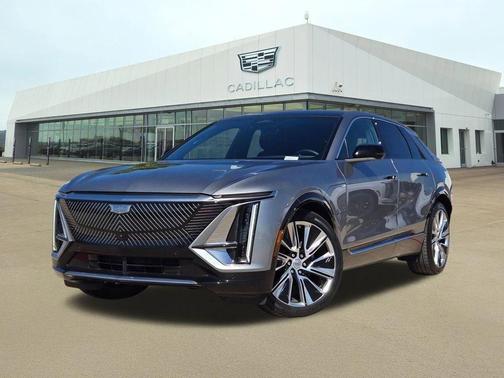 Argent Silver Metallic 2025 Cadillac LYRIQ Luxury