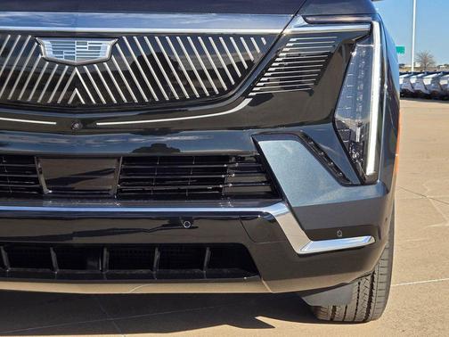 2026 Cadillac Escalade IQ Luxury