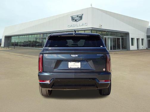 2026 Cadillac Escalade IQ Luxury