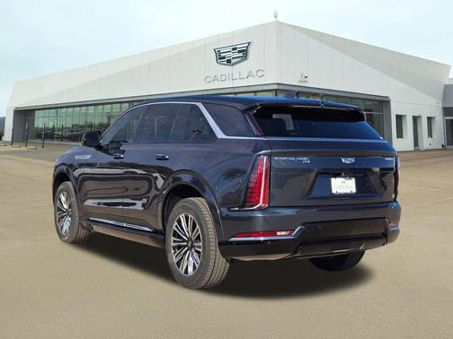 2026 Cadillac Escalade IQ Luxury
