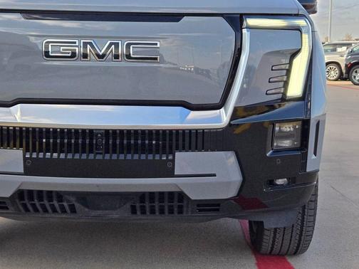 2024 GMC Sierra EV Denali Edition 1