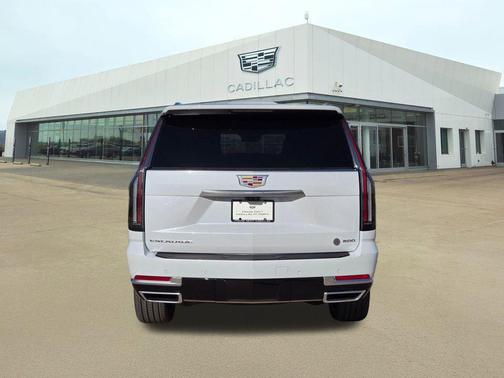 2026 Cadillac Escalade Luxury