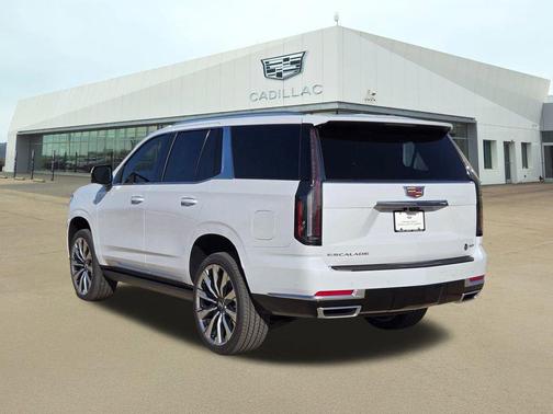 2026 Cadillac Escalade Luxury