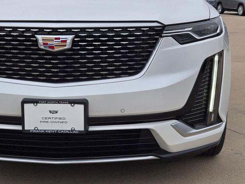 2024 Cadillac XT6 Luxury FWD
