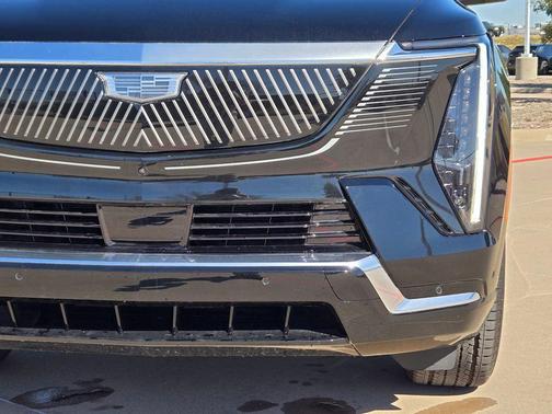 2026 Cadillac Escalade IQ Luxury