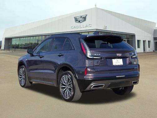 2024 Cadillac XT4 Sport