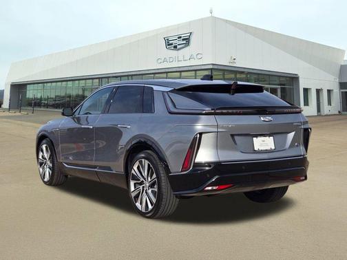 2025 Cadillac LYRIQ Luxury