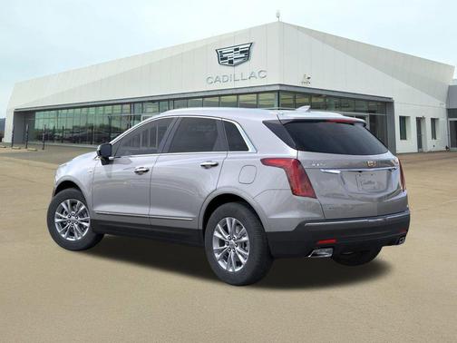 2026 Cadillac XT5 Luxury