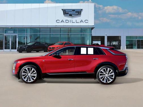 2024 Cadillac LYRIQ Luxury